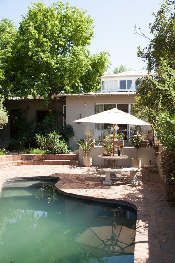 Little Forest Guest House Johannesburgo Exterior foto